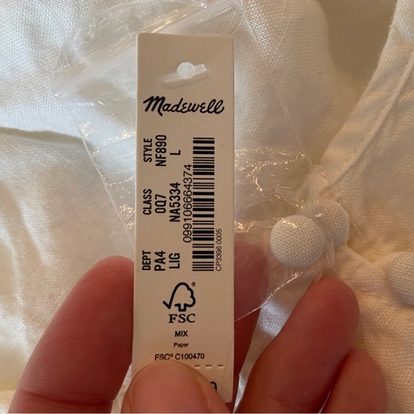 NWT Linen-Blend Flutter-Sleeve Tiered Mini Dress - Picture 7 of 7